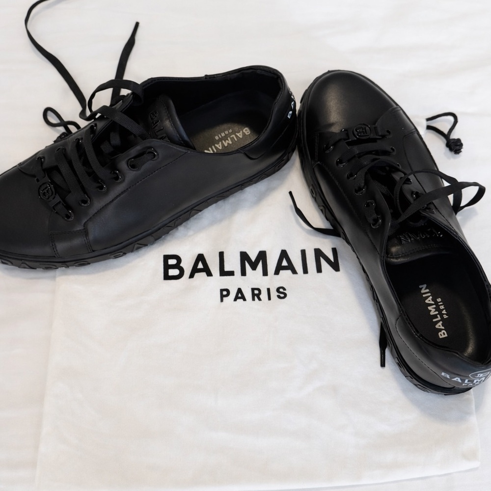 Balmain Black Leather Sneakers for Men Size EU 42
